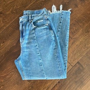 american eagle mom jeans